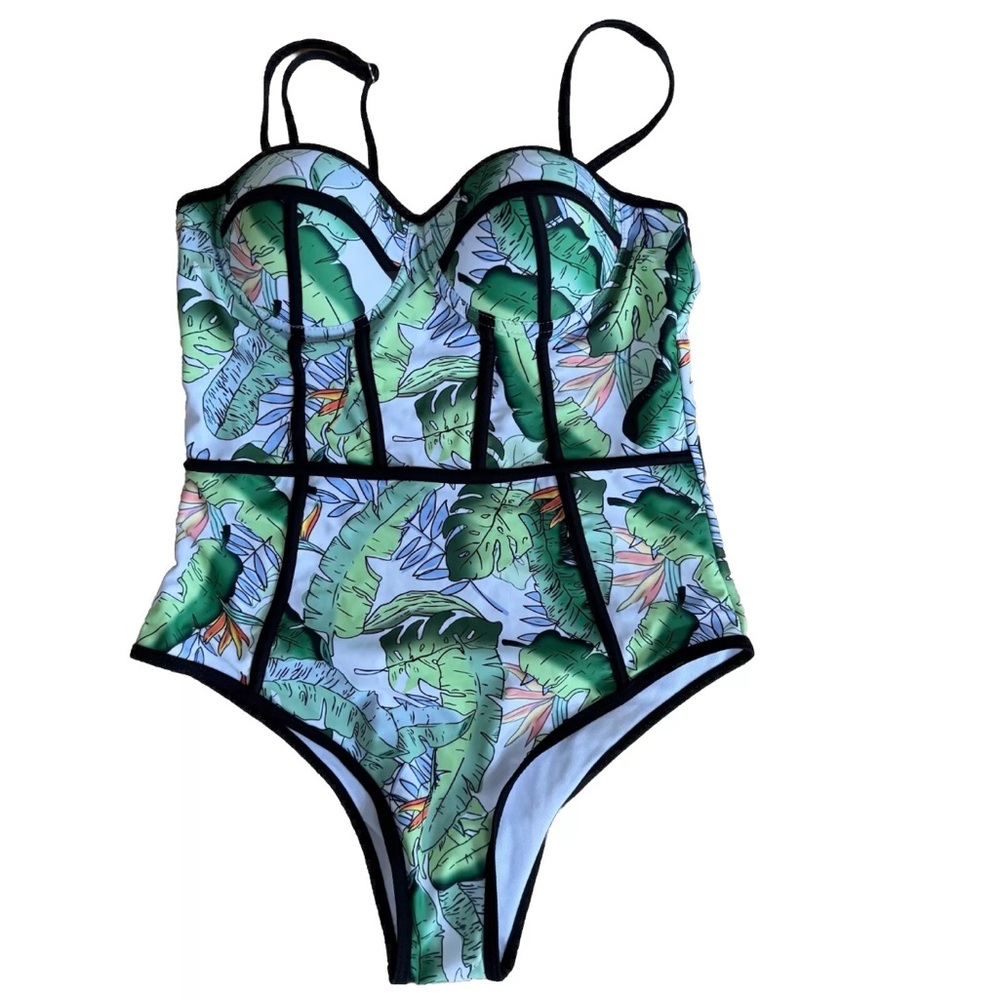 CUPSHE Tropical One Piece Swimsuit Women's Size Medium NEW